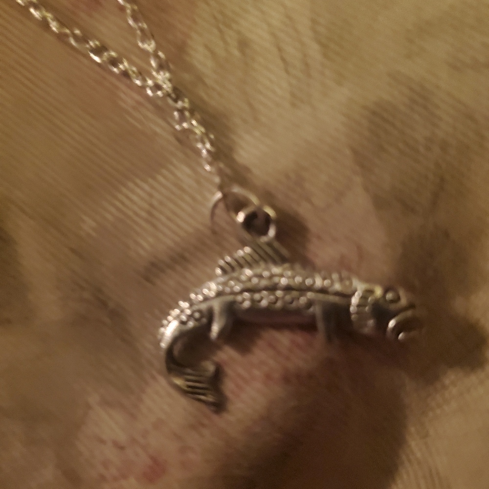 Fish necklace n ring